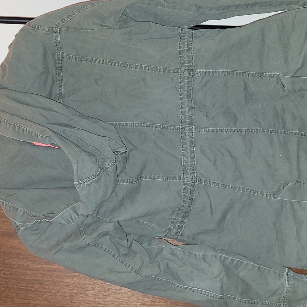 jacket - Picture 3 of 3